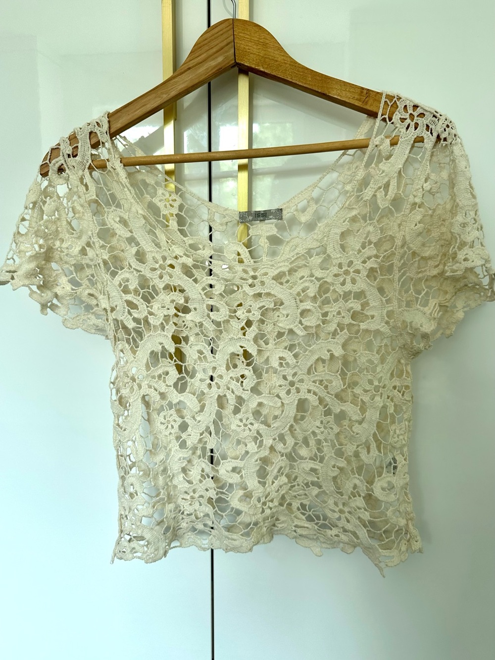 Issi Crochet Lace Short-Sleeve Top - Cream small